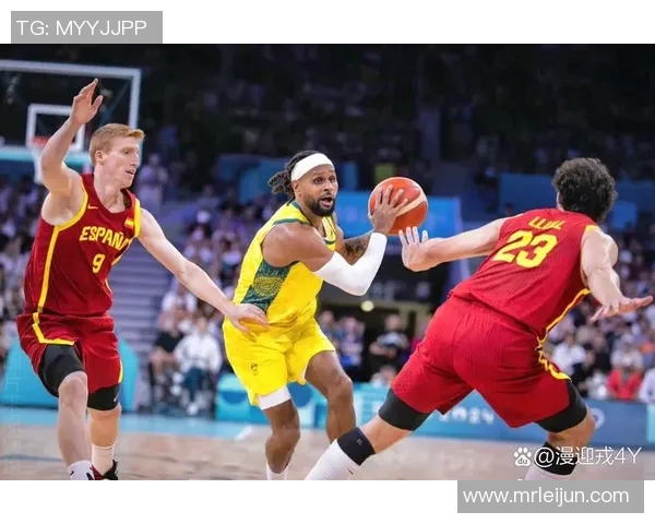 中国篮球队迎战澳大利亚队力争在国际赛场上再创佳绩